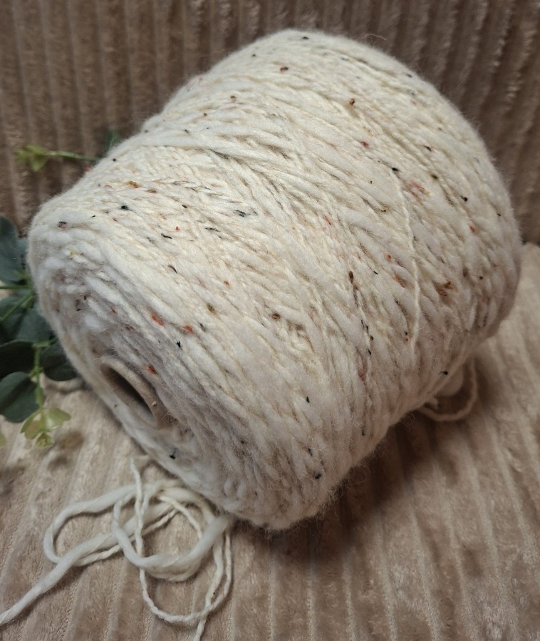 Pusvilnės siūlai – tvido efektas (100 g)