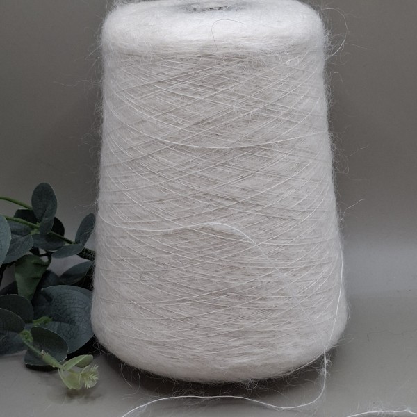 Super Kid Mohair siūlai – itin švelnūs ir pūkuoti INDIANA (50 g)