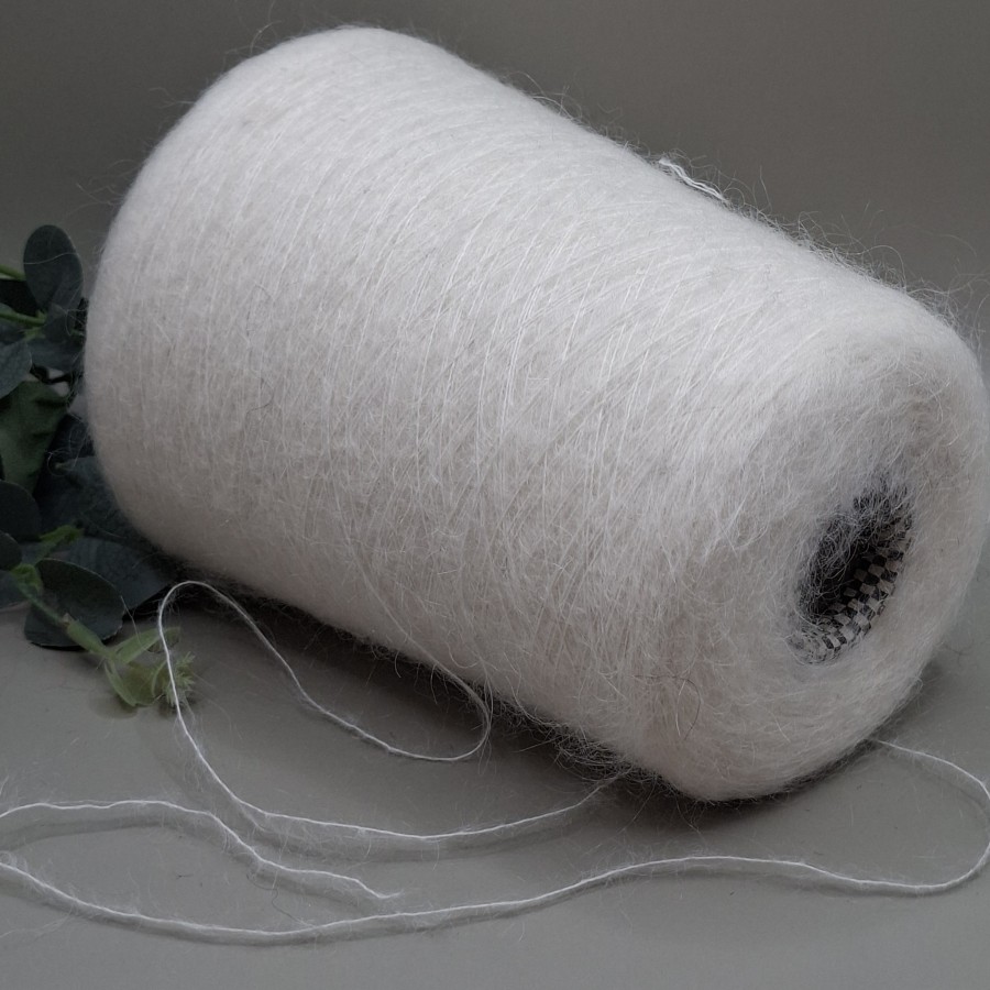 Super Kid Mohair siūlai – itin švelnūs ir pūkuoti INDIANA (50 g)