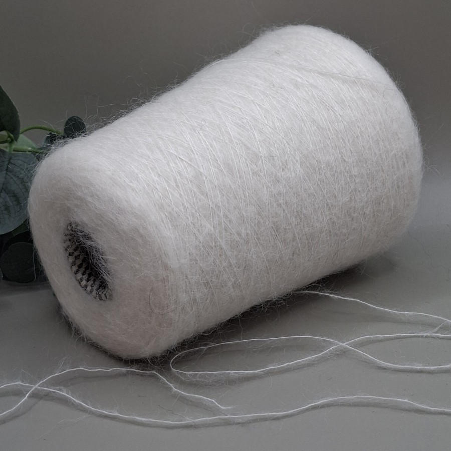 Super Kid Mohair siūlai – itin švelnūs ir pūkuoti INDIANA (50 g)