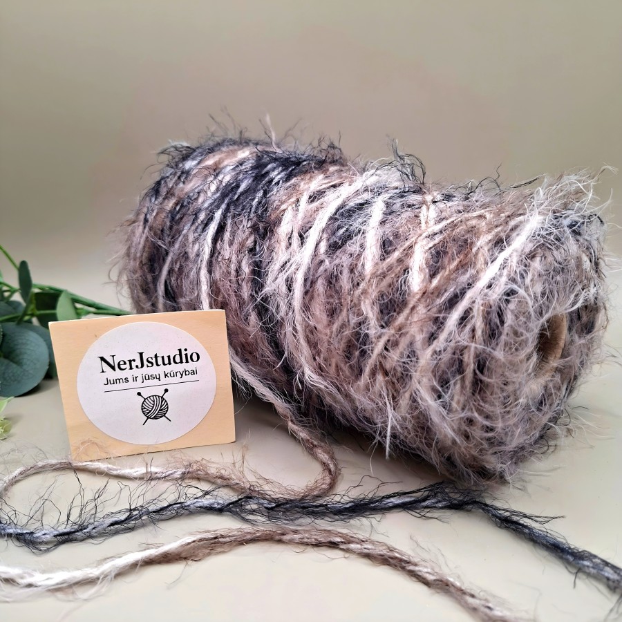 Tekstūriniai siūlai „žolytė“ su merino vilna ir alpaka – rudai pilki melanžiniai (100 g)