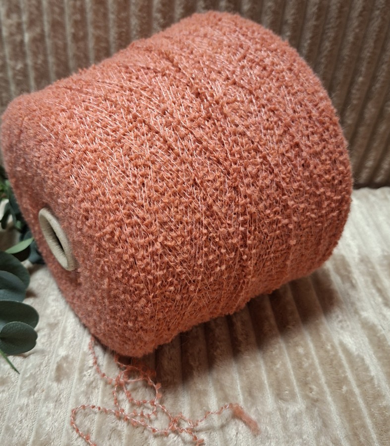 Buklė siūlai – garbanoti ir purūs (100 g)