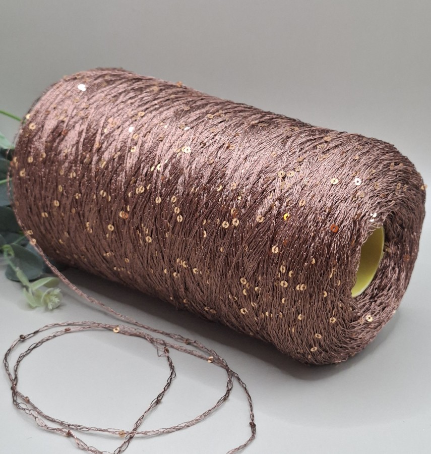 Dekoratyviniai siūlai – rusvai variniai su aukso žvyneliais (100 g) Dekoratyviniai siūlai – rusvai variniai su aukso žvyneliais (100 g)