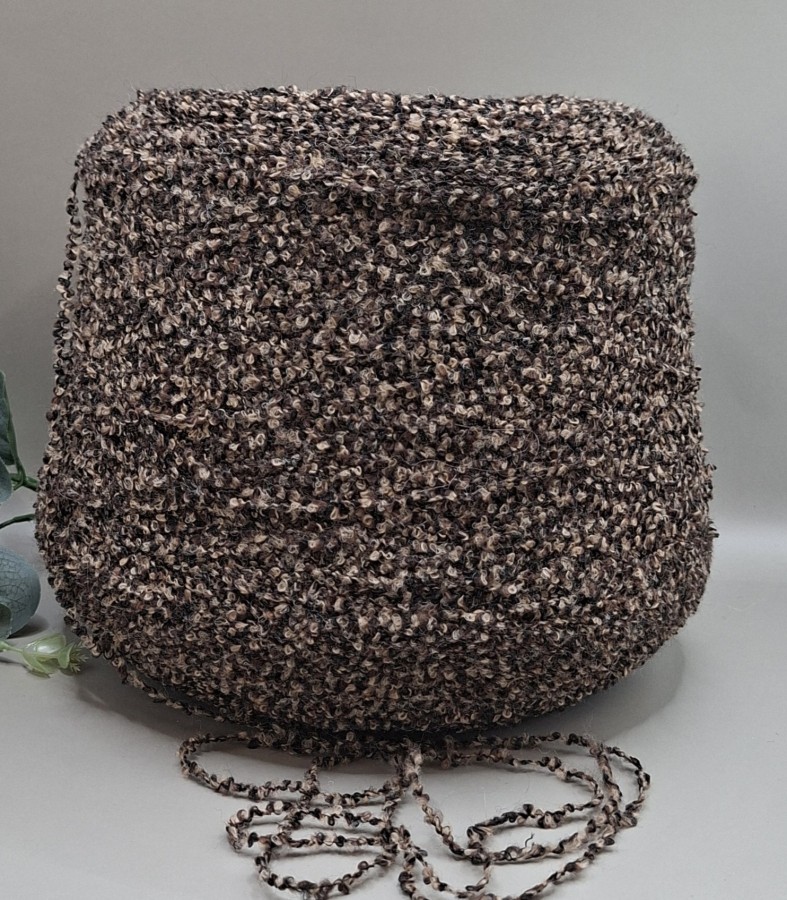 Faktūriniai buklė siūlai – tamsiai rudi, pilkšvai rusvi ir kreminiai BOUCLÉ MISTO LANA (100 g)