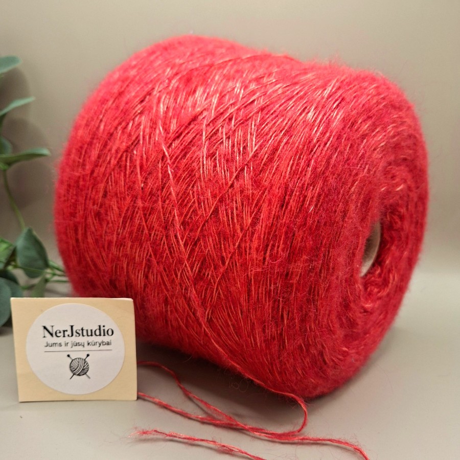 Faktūriniai siūlai – lengvi ir stilingi (100 g) Faktūriniai siūlai – lengvi ir stilingi (100 g)