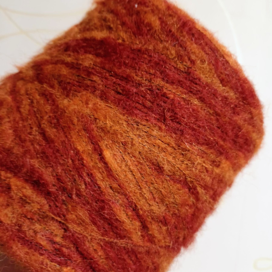 Melanžiniai moherio siūlai – natūralūs ir tekstūriški (100 g)