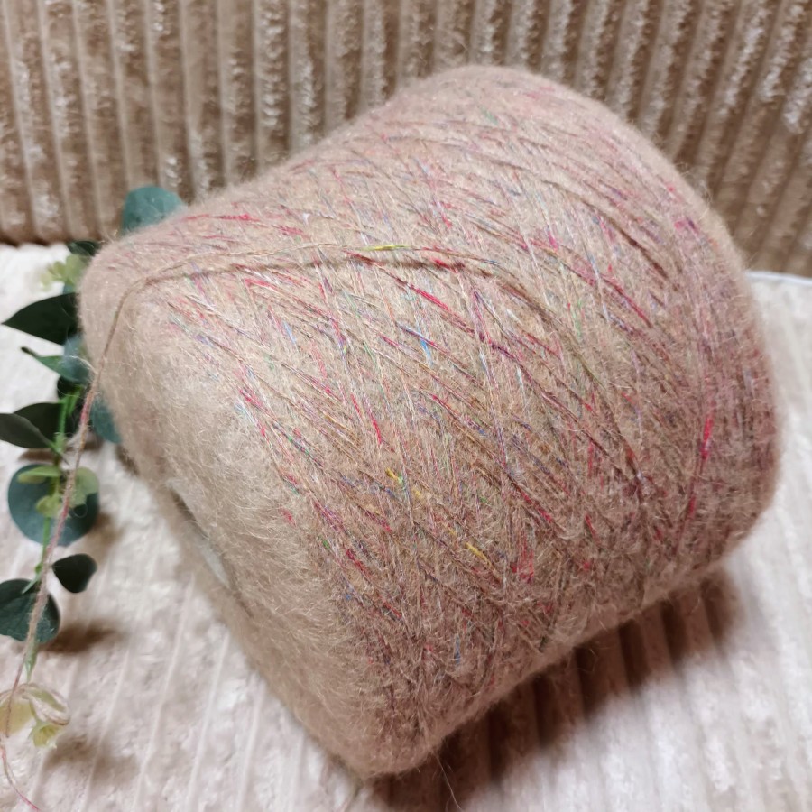 Itališki melanžiniai siūlai – lengvi ir švelnūs (100 g)