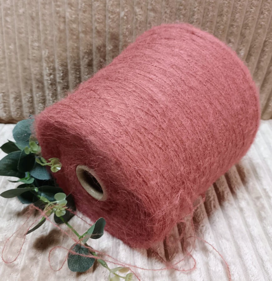 Siūlai su alpaka – švelnūs ir purūs (100 g)