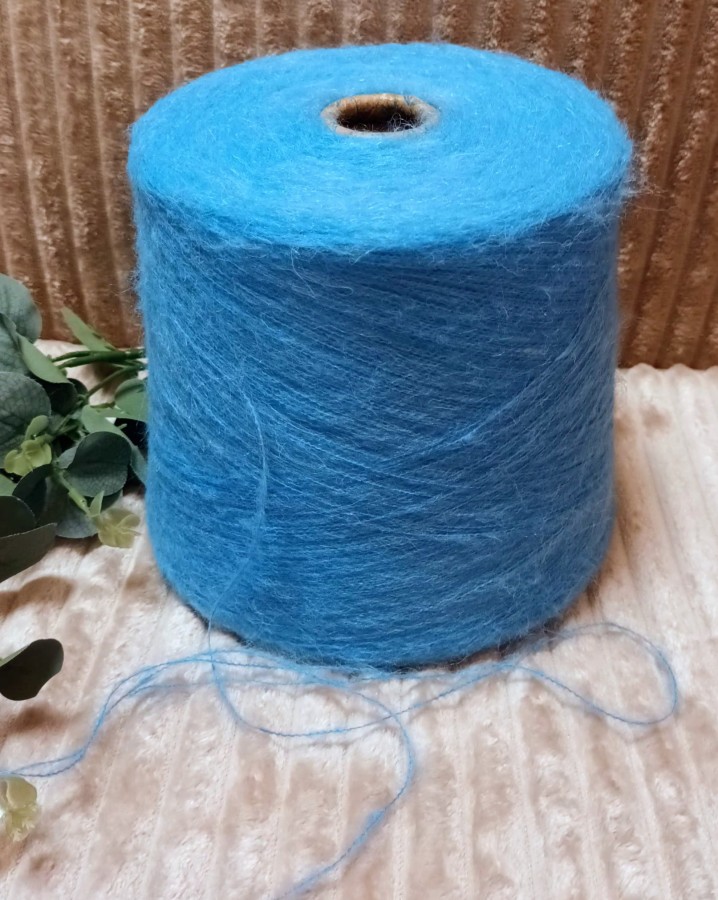 Siūlai su alpaka – purūs ir lengvi (100 g)