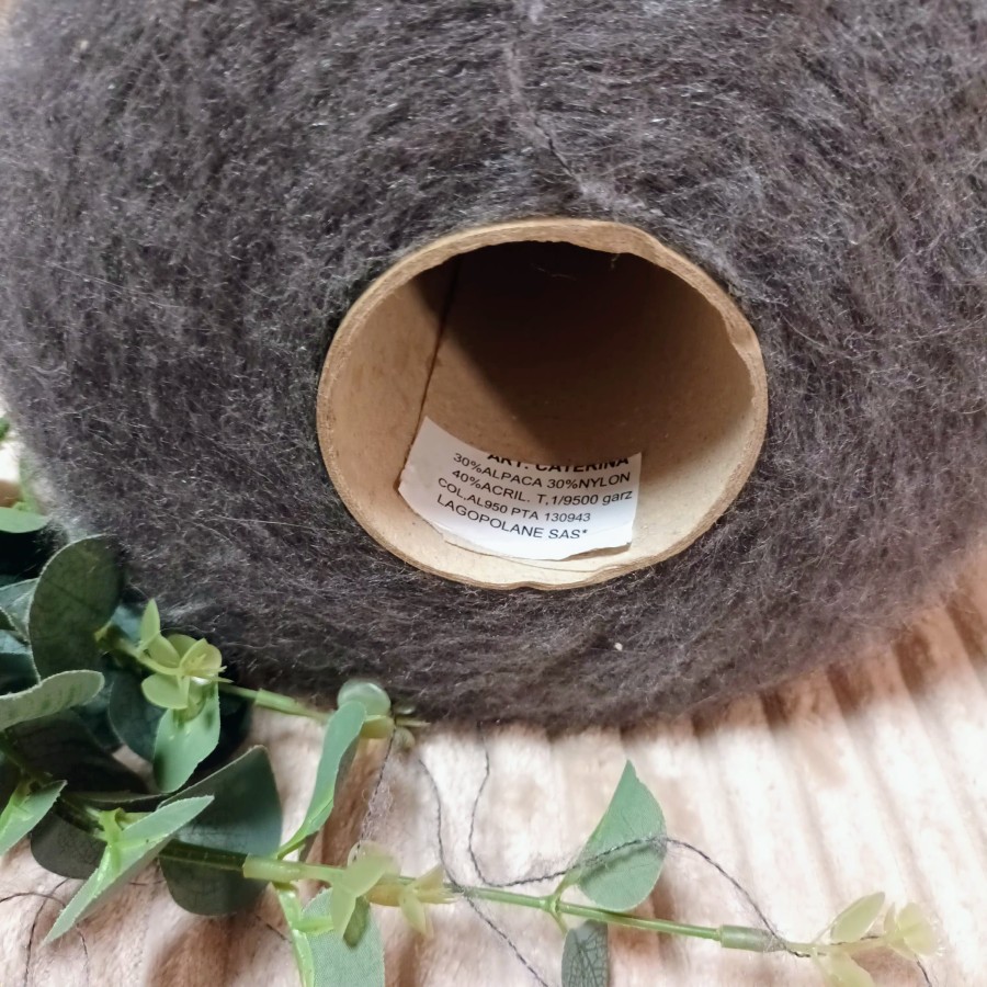 Siūlai su alpaka – lengvi ir pūkuoti (100 g)