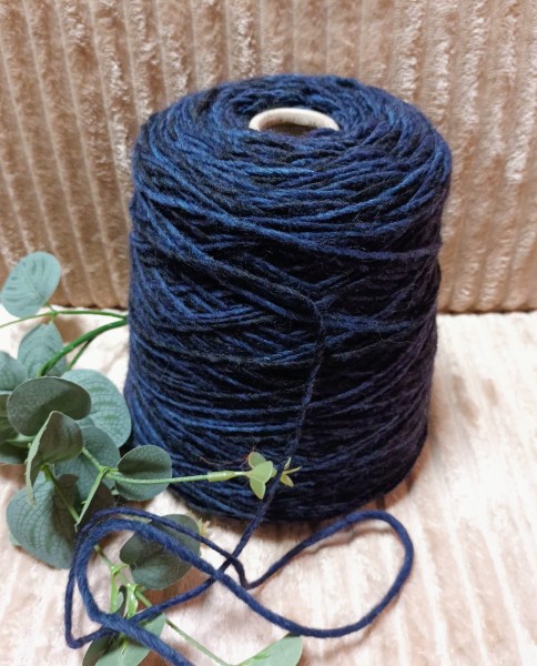 Pusvilnės siūlai – tamsiai mėlynas melanžas (450 g)