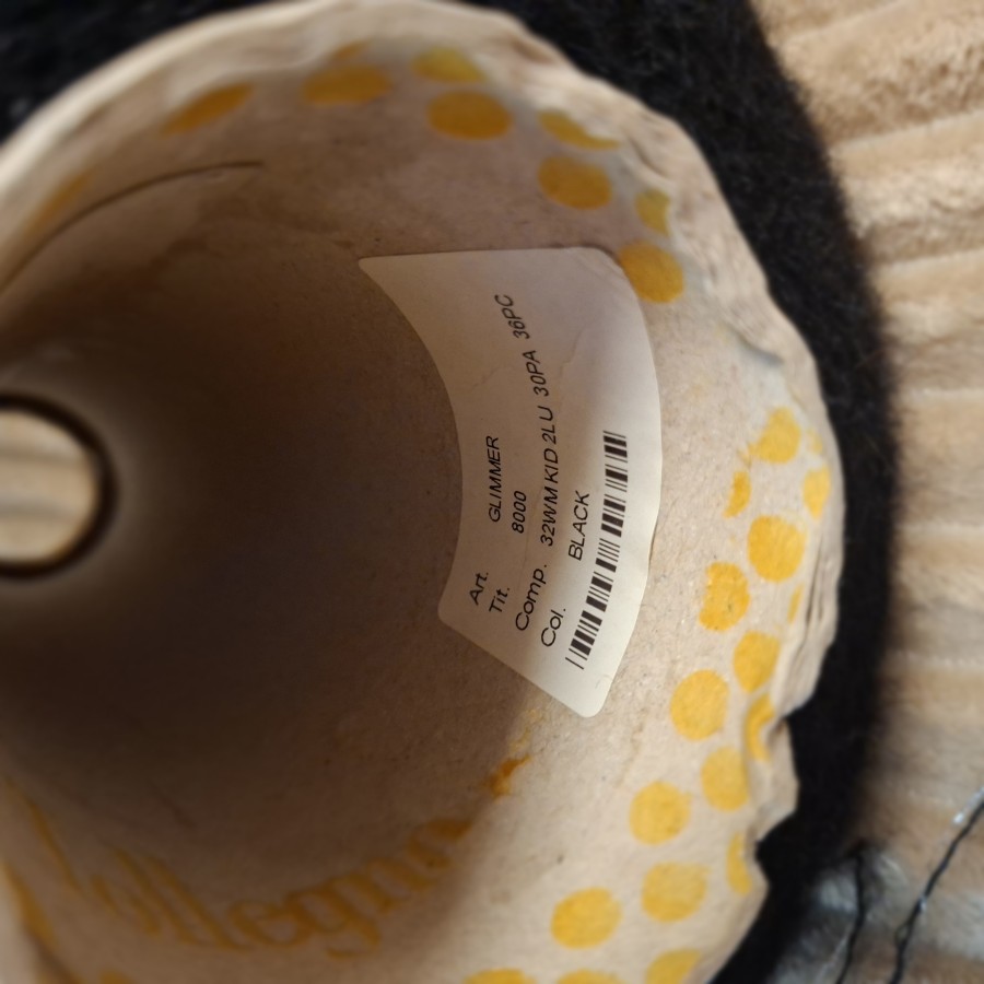 Kid Mohair siūlai – purūs ir subtiliai žvilgantys GLIMMER (100 g)