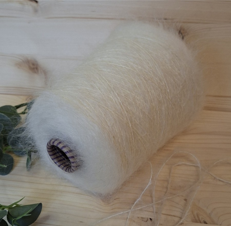 Virgin Wool & Kid Mohair Yarn – ultra‑soft and fluffy POMICE (100 g)