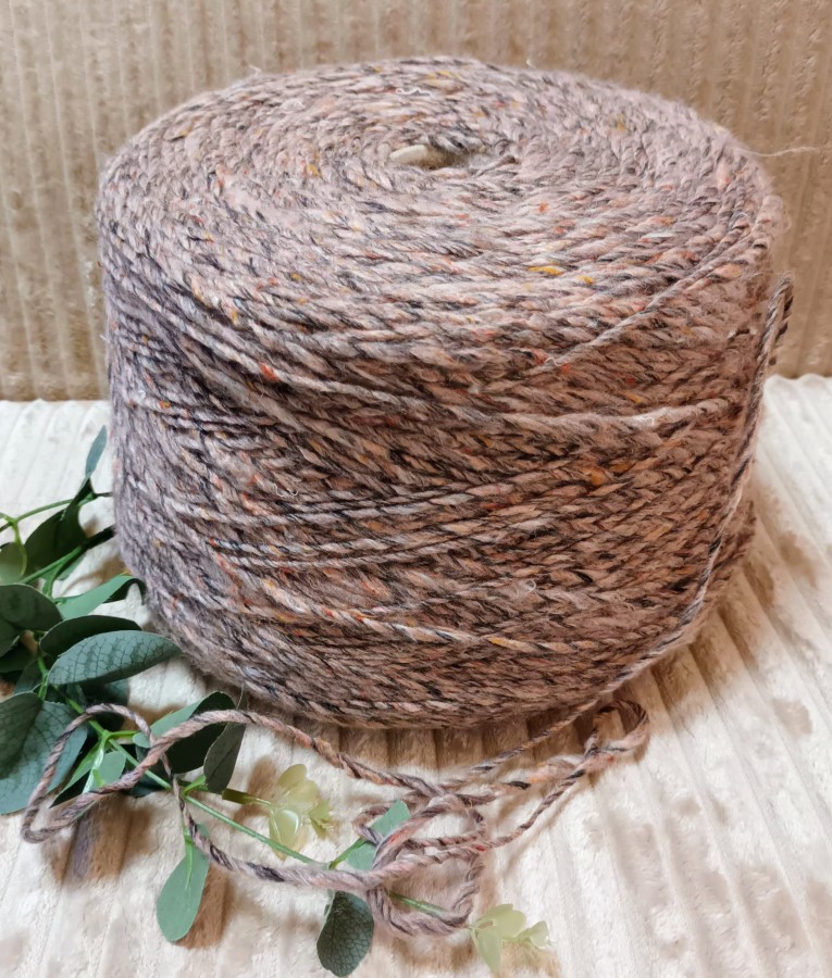 Marga pusvilnė – minkštas ir spalvingas siūlas (100 g)