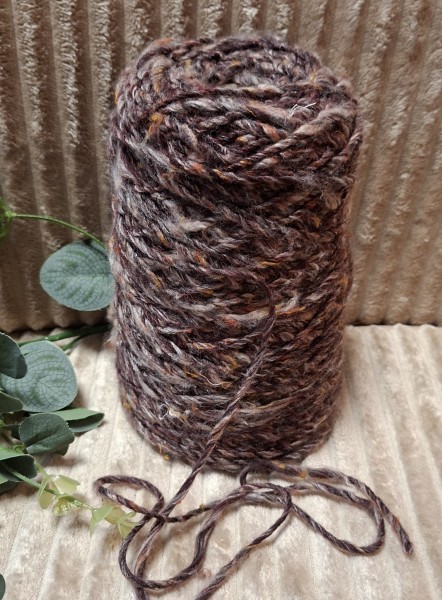 Pusvilnė su merinu – minkšti ir spalvingi siūlai (100 g)