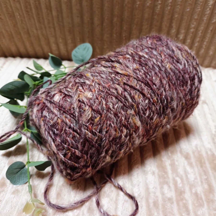 Melanžiniai merino vilnos siūlai – minkšti ir šilti (100 g)