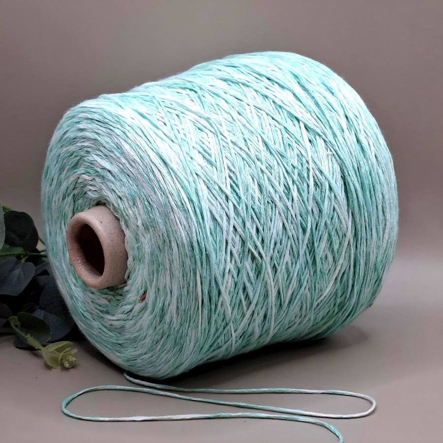 Medvilnė ir viskozė – švelnūs, blizgūs siūlai (100 g) Medvilnė ir viskozė – švelnūs, blizgūs siūlai (100 g)