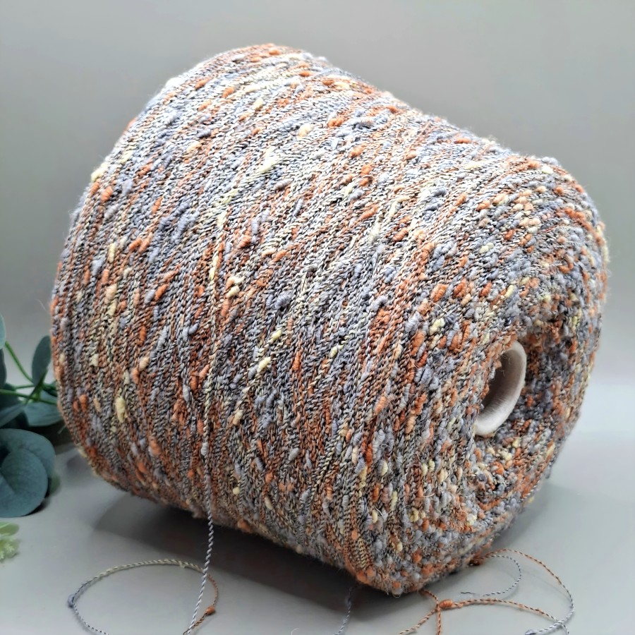 Medvilnės siūlai – tweed, su pumpuriukais (100 g) Medvilnės siūlai – tweed, su pumpuriukais (100 g)