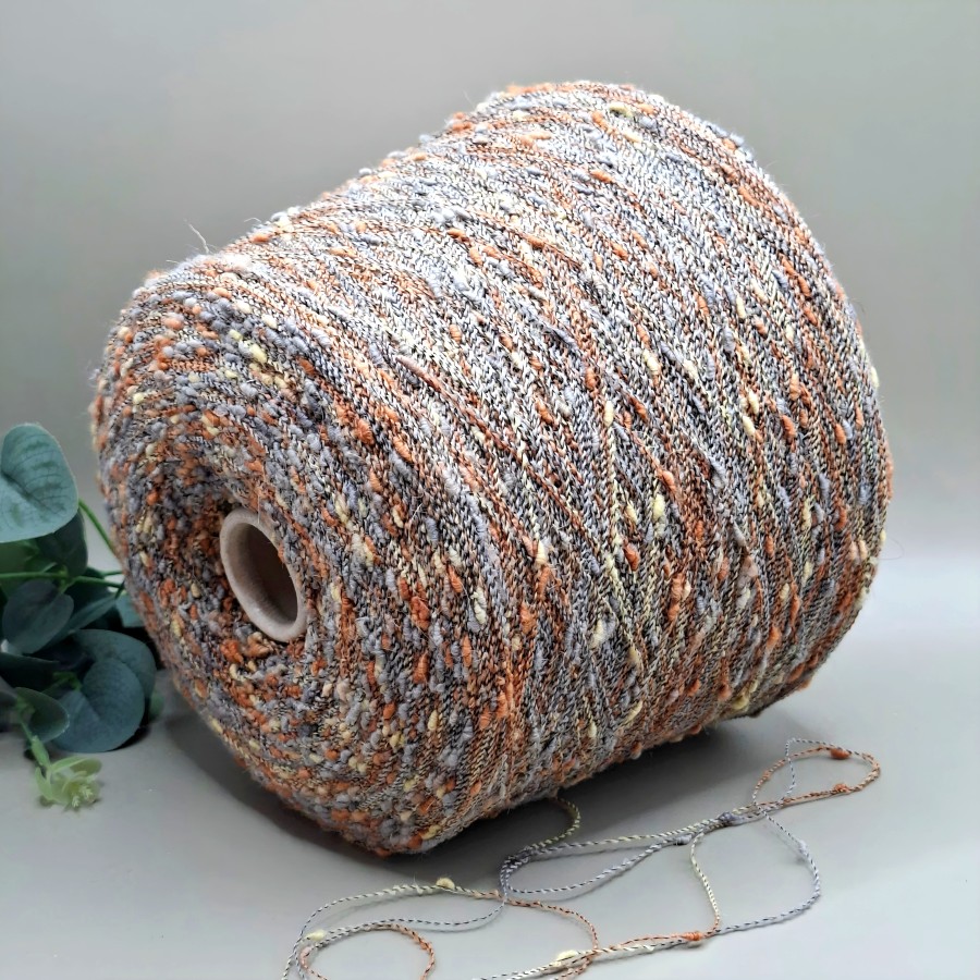 Medvilnės siūlai – tweed, su pumpuriukais (100 g) Medvilnės siūlai – tweed, su pumpuriukais (100 g)