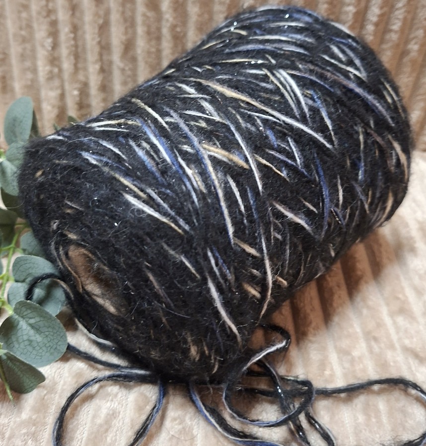 Melanžiniai siūlai – su sidabrine gija (350 g)