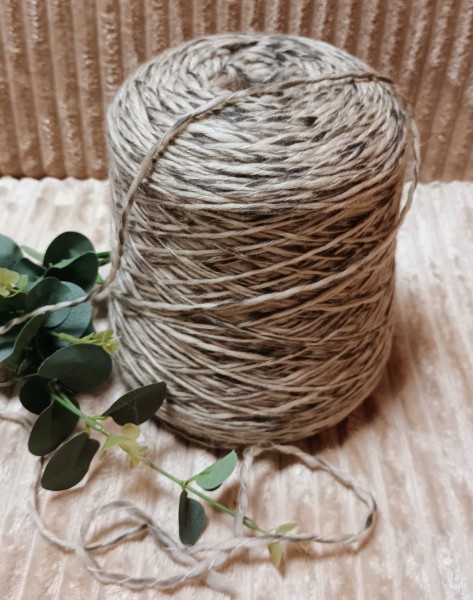 Superwash merino vilnos siūlai – natūralūs ir švelnūs (100 g)