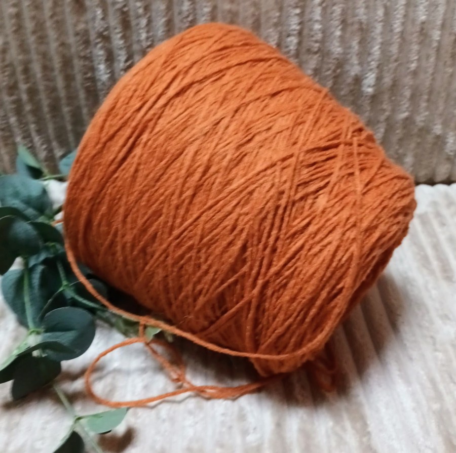Merino vilnos siūlai – ryški oranžinė (100 g)