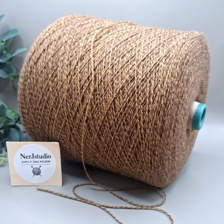 Merino vilna „Volga“ — itin minkšta, nekandanti (100 g) Merino vilna „Volga“ — itin minkšta, nekandanti (100 g)