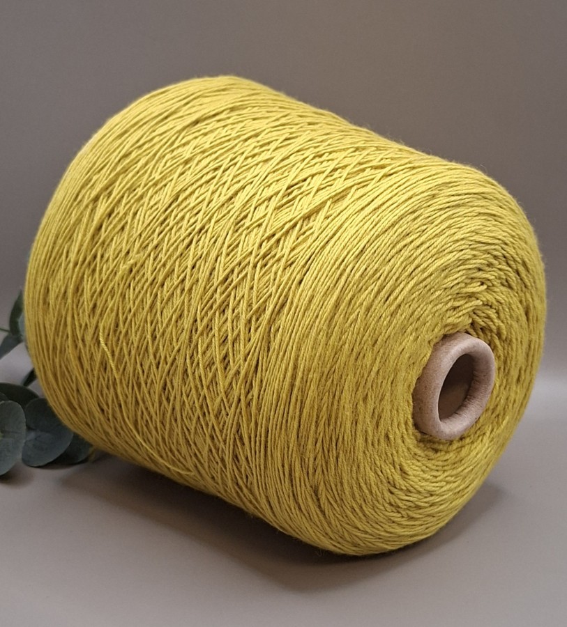 Merino vilnos siūlai – geltoni, lygūs MERINOULL (100 g)