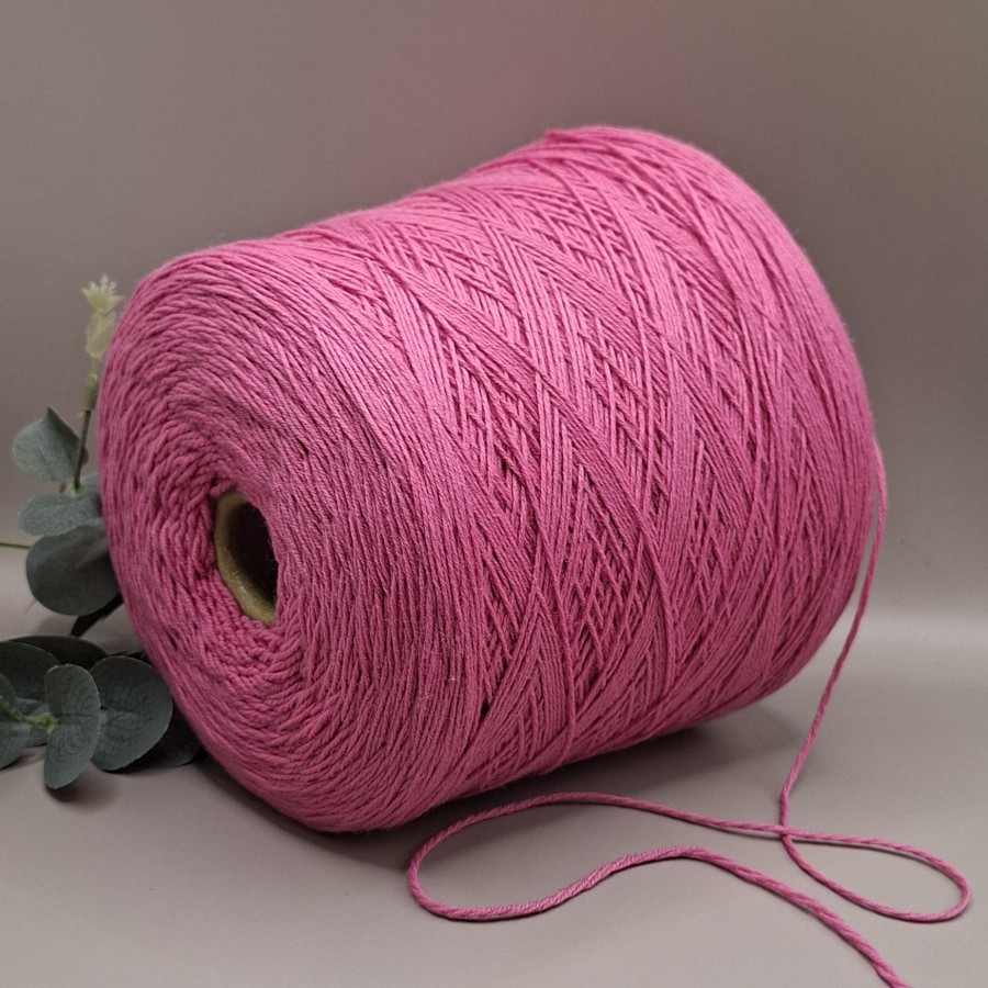 Merino vilnos siūlai – rožiniai, lygūs MERINOULL (100 g)