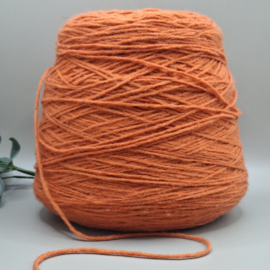 Merino vilnos siūlai – ryški oranžinė CONNEMARA (100 g) Merino vilnos siūlai – ryški oranžinė CONNEMARA (100 g)