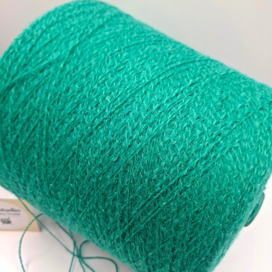 Merino vilna „Volga“ — itin minkšta ir nekandanti (100 g) Merino vilna „Volga“ — itin minkšta ir nekandanti (100 g)