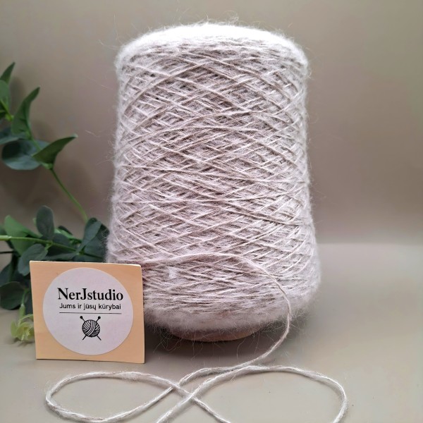 Faktūriniai siūlai – lengvi ir stilingi (100 g)