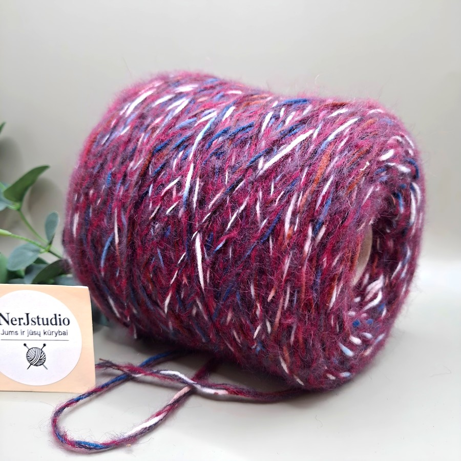 Baby Wool siūlai – švelnūs ir šilti (100 g) Baby Wool siūlai – švelnūs ir šilti (100 g)