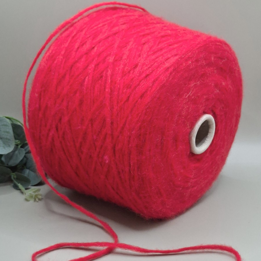Pusvilnė – lengvi, švelnūs siūlai LATEMAR (100 g)