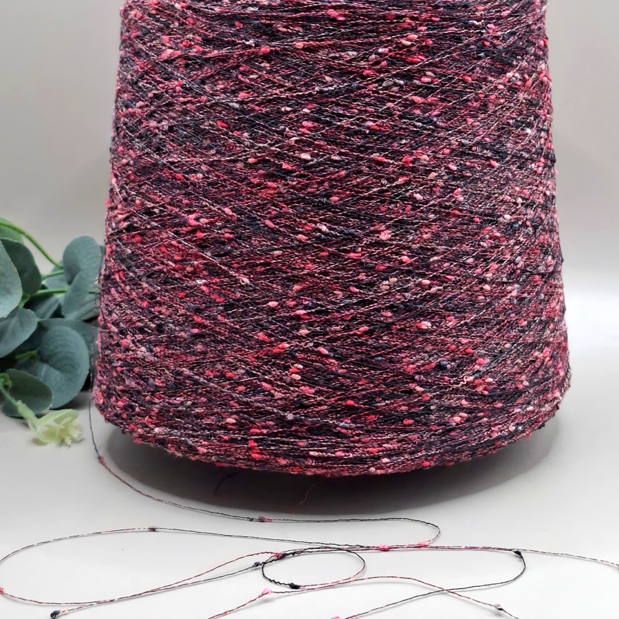 Medvilnės siūlai – melanžiniai, su pumpurėliais (100 g)