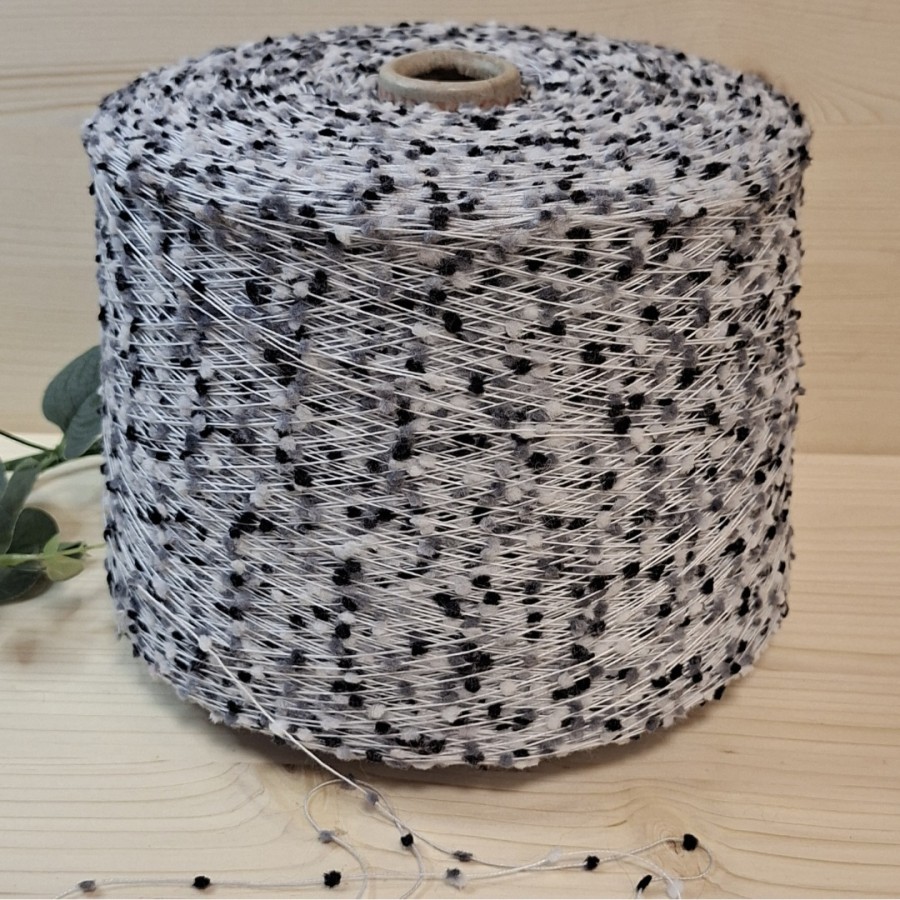 Tekstūriniai siūlai – išraiškingi ir modernūs FANTASIA POMPON (100 g)