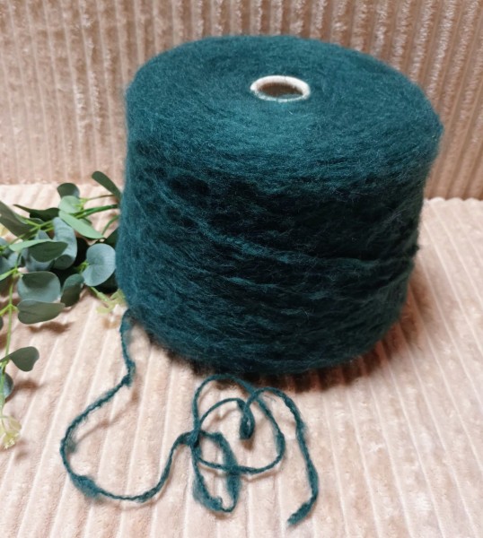 Pusvilnės siūlai – šilti ir minkšti (280 g)