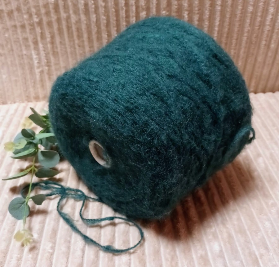 Pusvilnės siūlai – šilti ir minkšti (280 g)