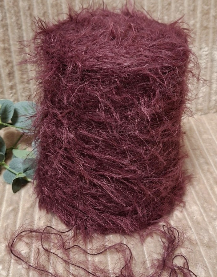 „Žolytės“ siūlai – pūkuoti bordo (100 g)