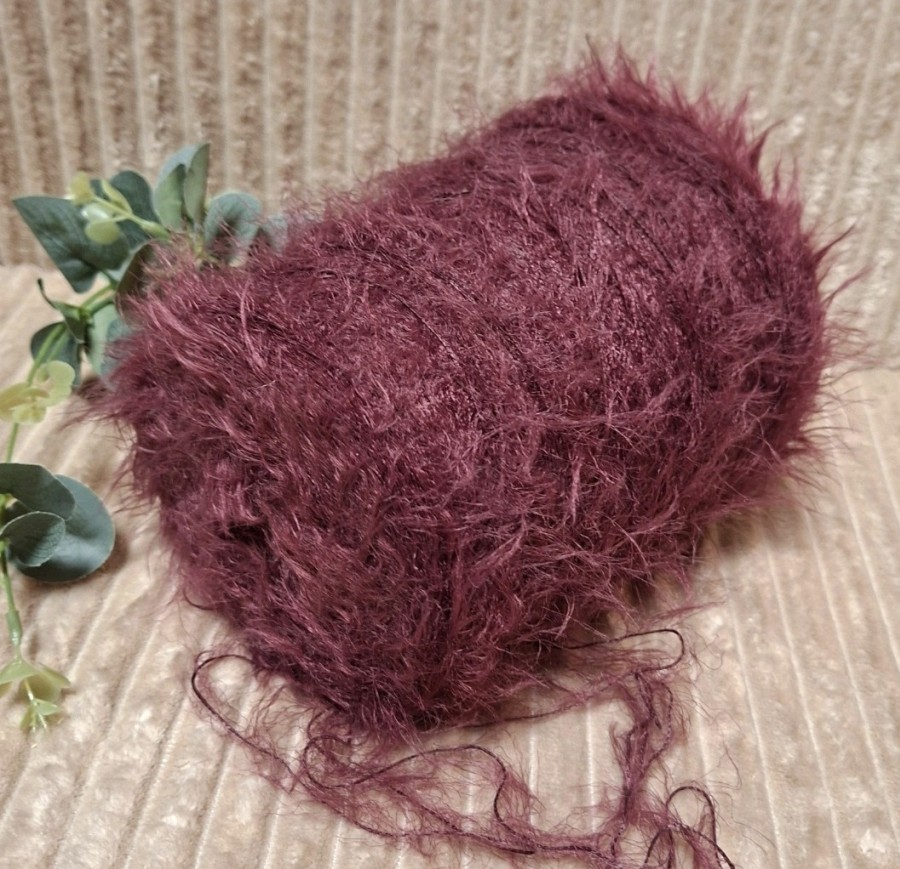 „Žolytės“ siūlai – pūkuoti bordo (100 g)