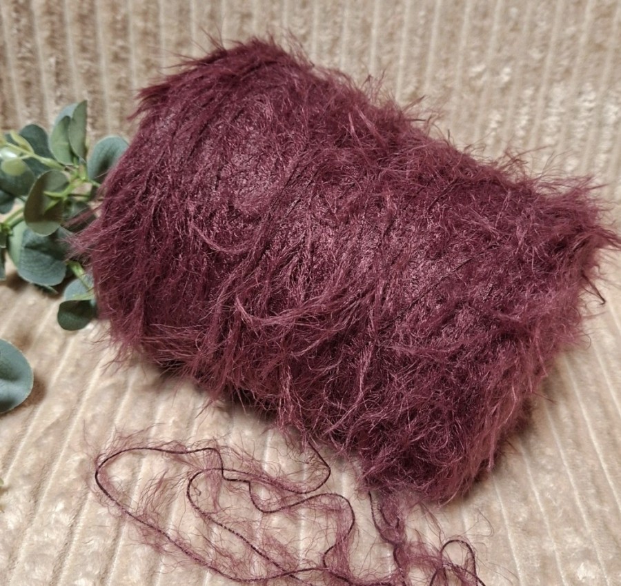 „Žolytės“ siūlai – pūkuoti bordo (100 g)