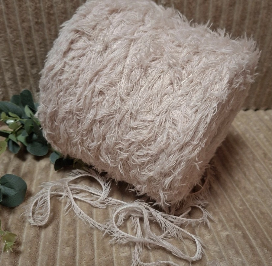 „Žolytės“ siūlai – pūkuoti kreminiai (100 g)