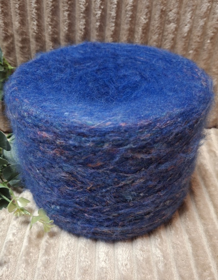 Melanžinė pusvilnė – lengvi ir tekstūriniai siūlai (450 g)