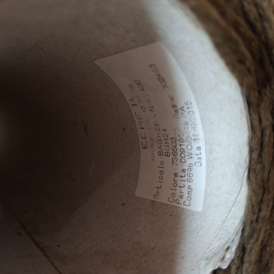 Pusvilnės siūlai – samaninės rudos spalvos (100 g)