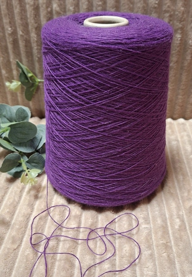 Pusvilnės siūlai – labai ploni su vilna (100 g)