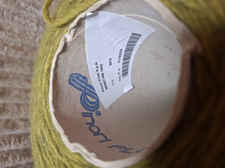 Pusvilnės siūlai su alpaka – šilti ir jaukūs (100 g)