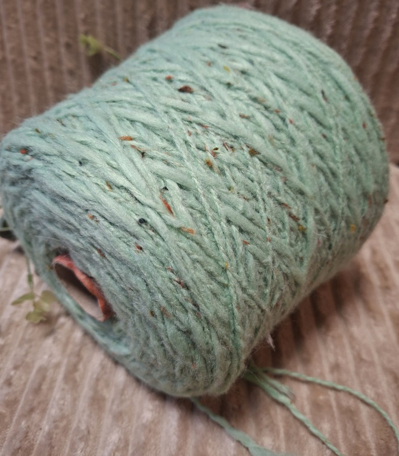 Pusvilnės siūlai – tvido efektas (100 g)