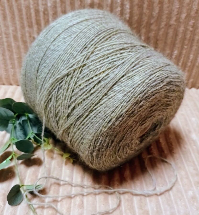 Siūlai su alpaka ir vilna – švelnūs ir šilti (100 g)