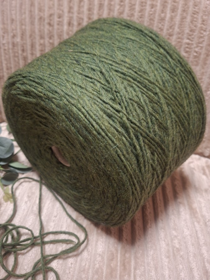 Pusvilnės siūlai su alpaka – šilti ir minkšti (100 g)