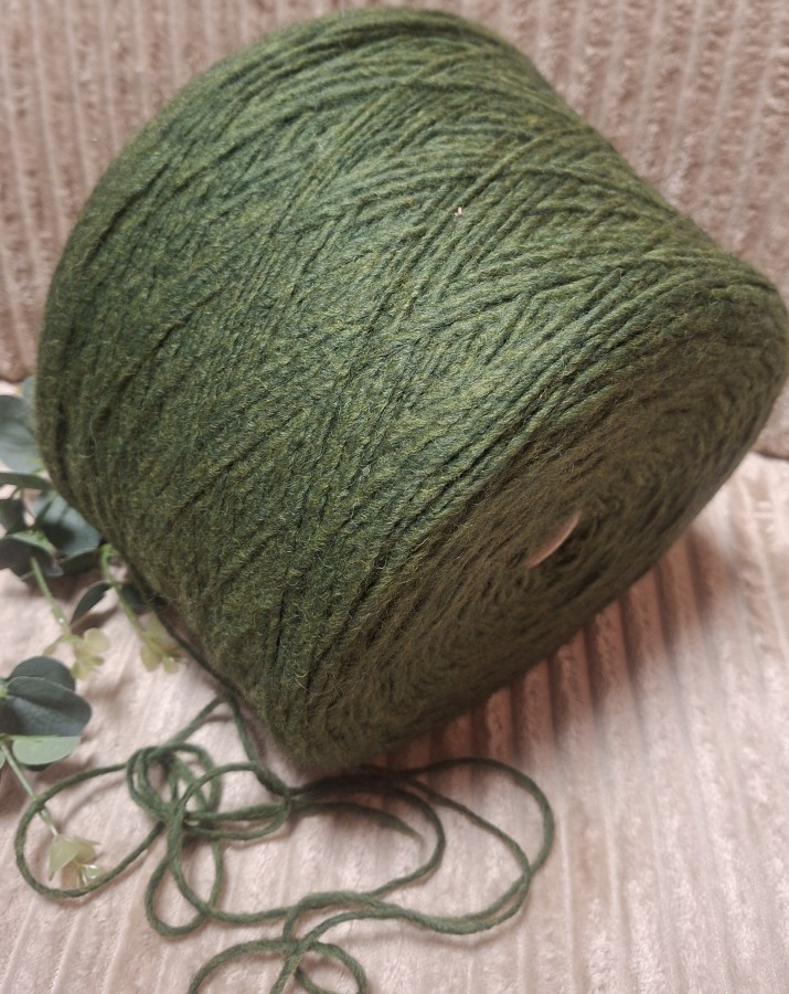 Pusvilnės siūlai su alpaka – šilti ir minkšti (100 g)